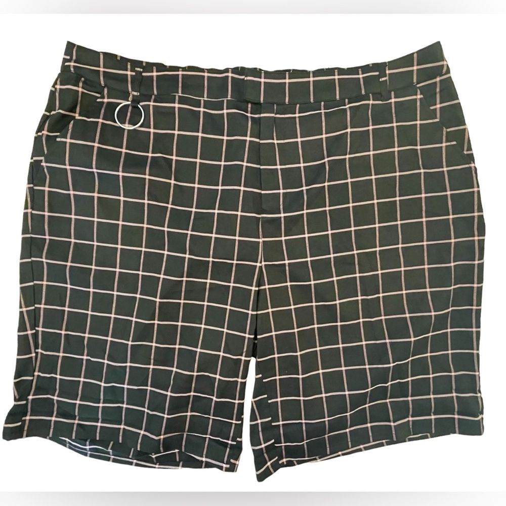 Hot Topic Shorts
